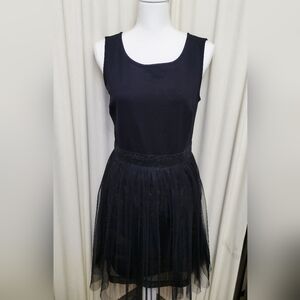 Betsey Johnson Black  Sleeveless Dress w/Tulle Overlay & Gold Sequins | Size 8